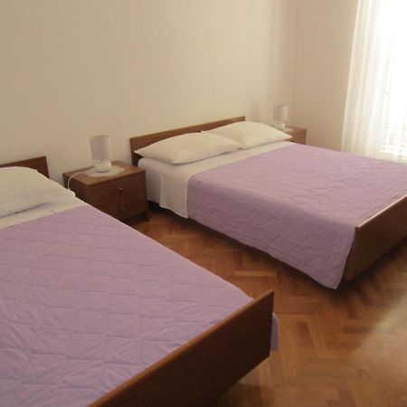 Ivic Apartments Vodice Croatia Exterior photo