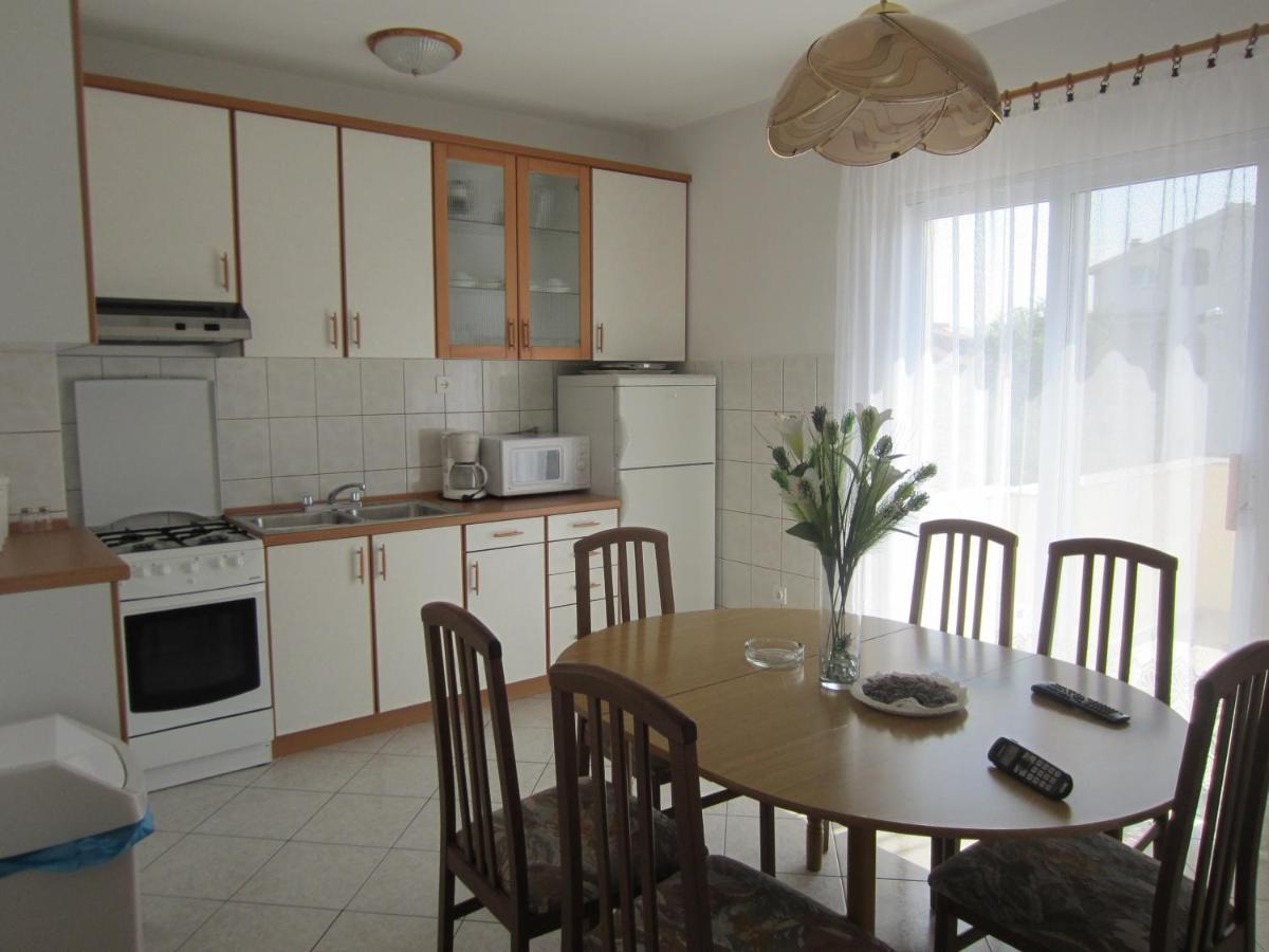 Ivic Apartments Vodice Croatia Exterior photo